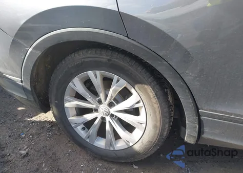 2019 Volkswagen Tiguan 2.0T Se/2.0T Sel/2.0T Sel R-Line/2.0T Sel R-Line Black z USA, uszkodzony, nr VIN 3VV2B7AX6KM052578